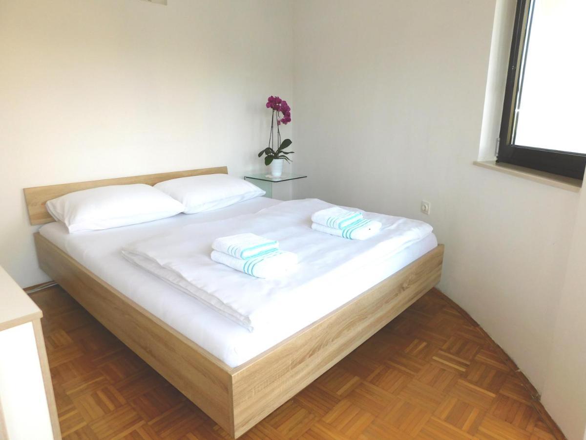 Apartment Mateo Maribor Bagian luar foto