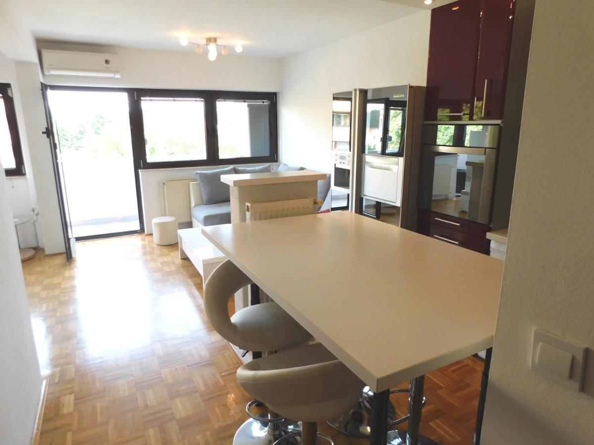 Apartment Mateo Maribor Bagian luar foto